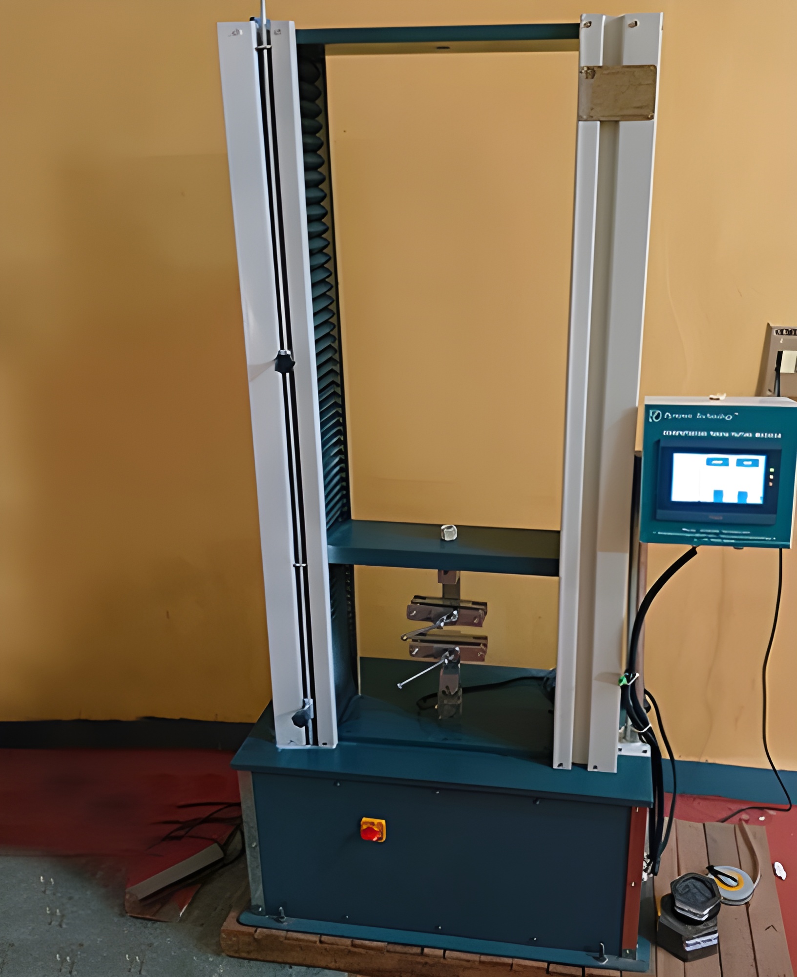 Tensile Testing Machine